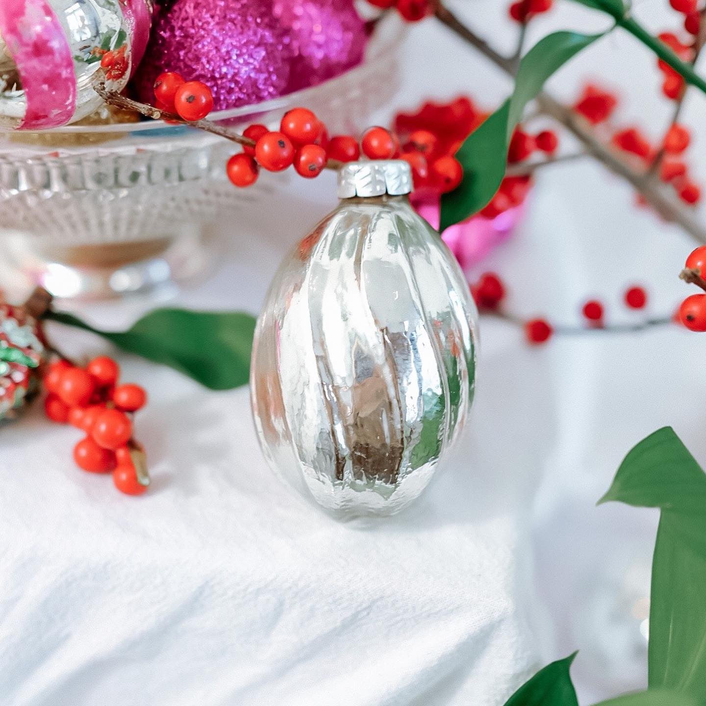 Silver tulip ornament