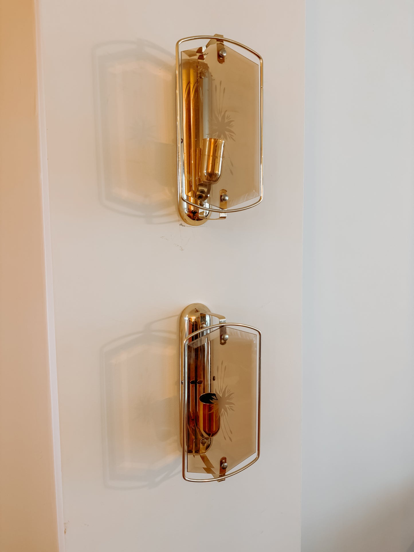 Set van 2 Hollywood Regency stijl wandlampen