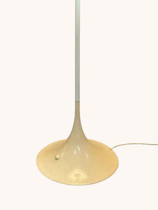 Originele Verner Panton Panthella vloerlamp in roomwit
