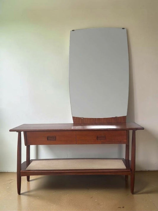 Vintage teak kaptafel met spiegel en lades