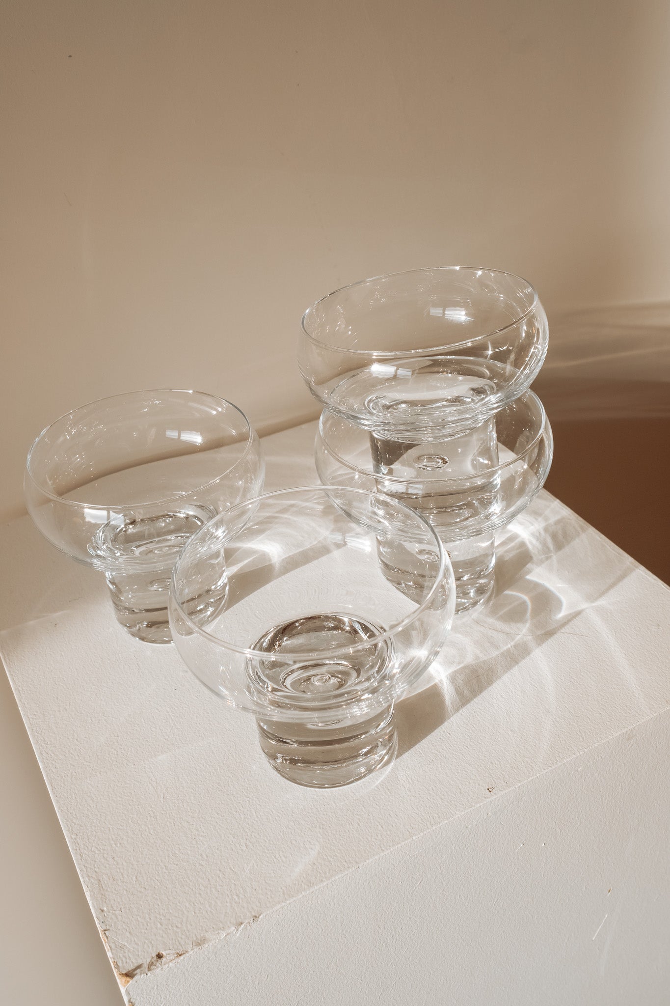 Set van 4 Italiaanse coupes/schaaltjes met luchtbel