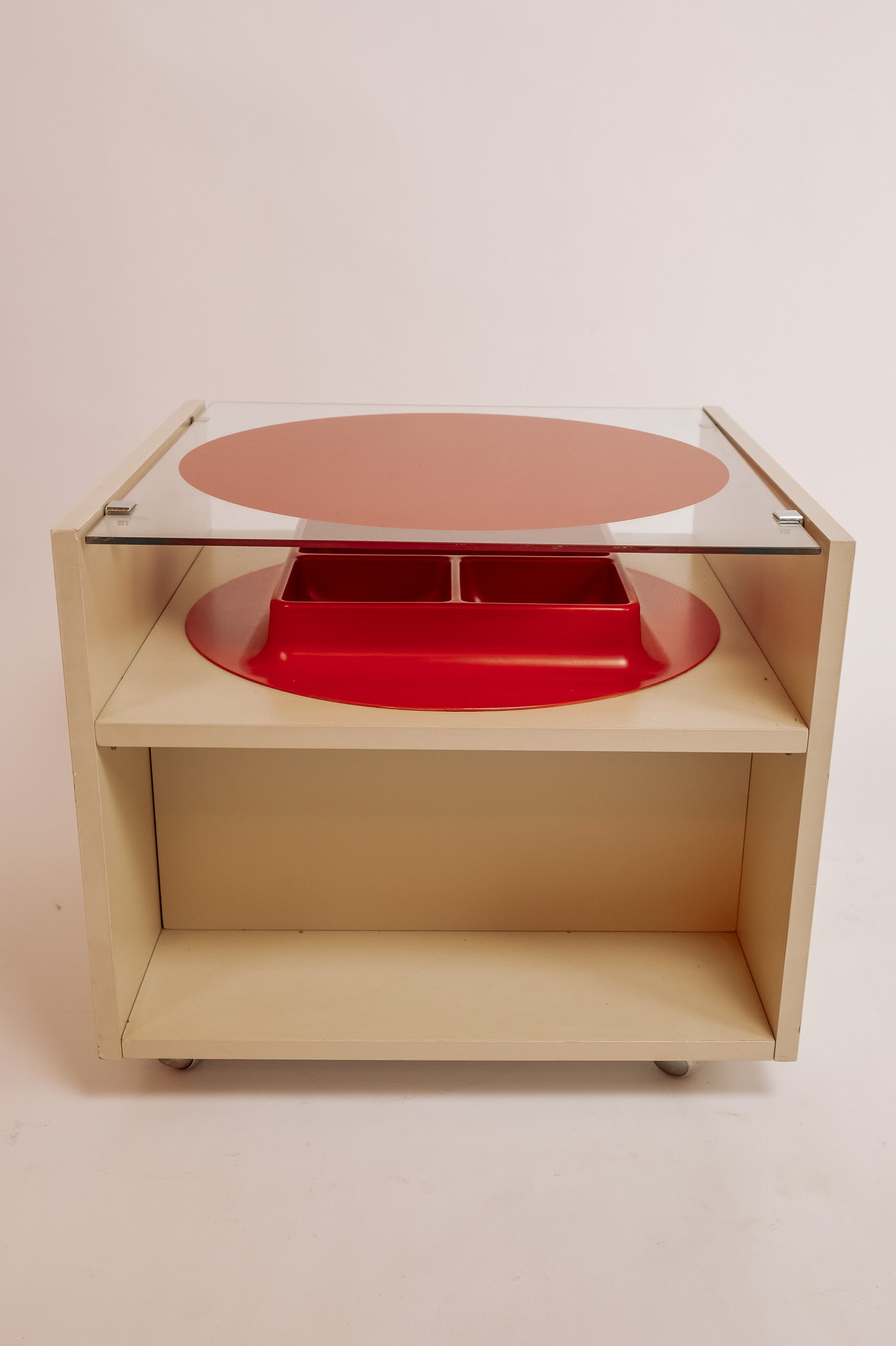 Set rood/witte Space Age nachtkastjes uit Italië, jaren 60