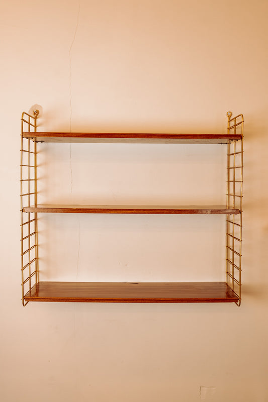 Vintage wandrek met 3 planken