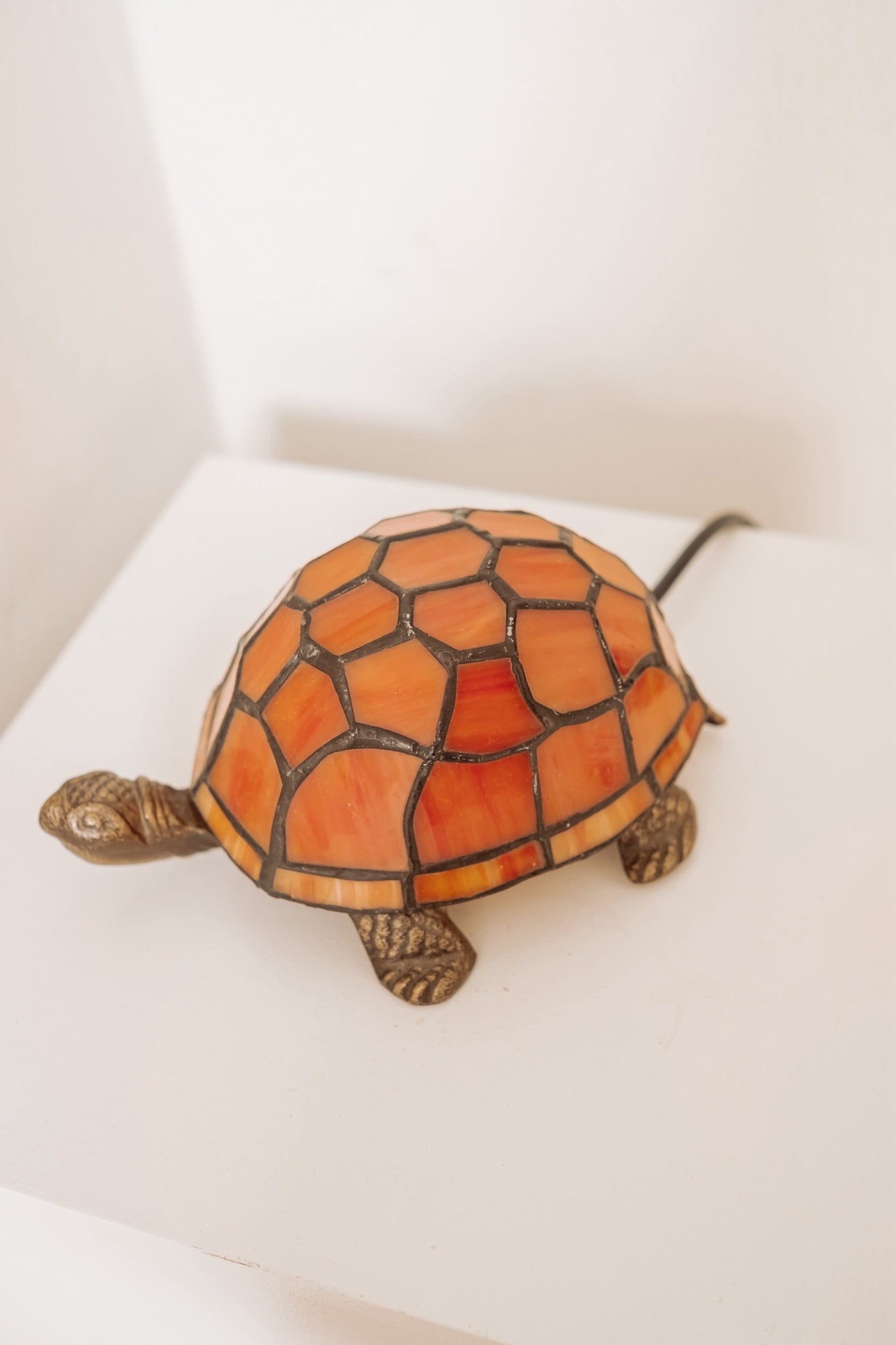 Tiffany schildpad lampje - oranje opaalglas