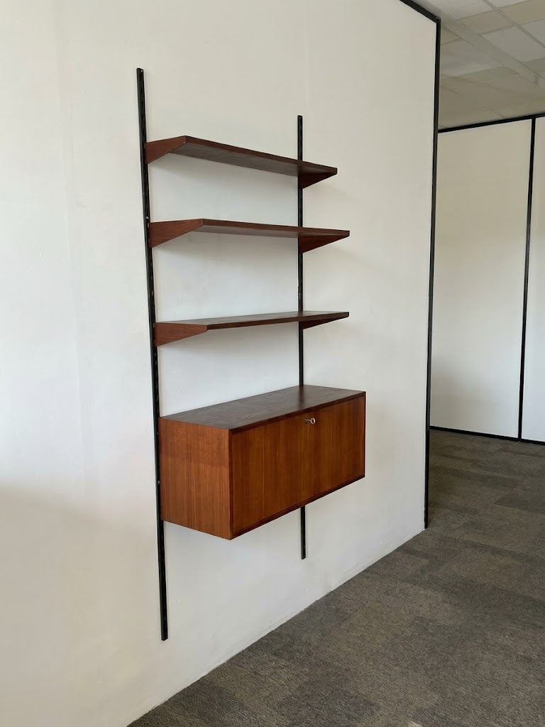 Vintage Deens wandsysteem met secretaire bureau van Kai Kristiansen voor FM Furniture