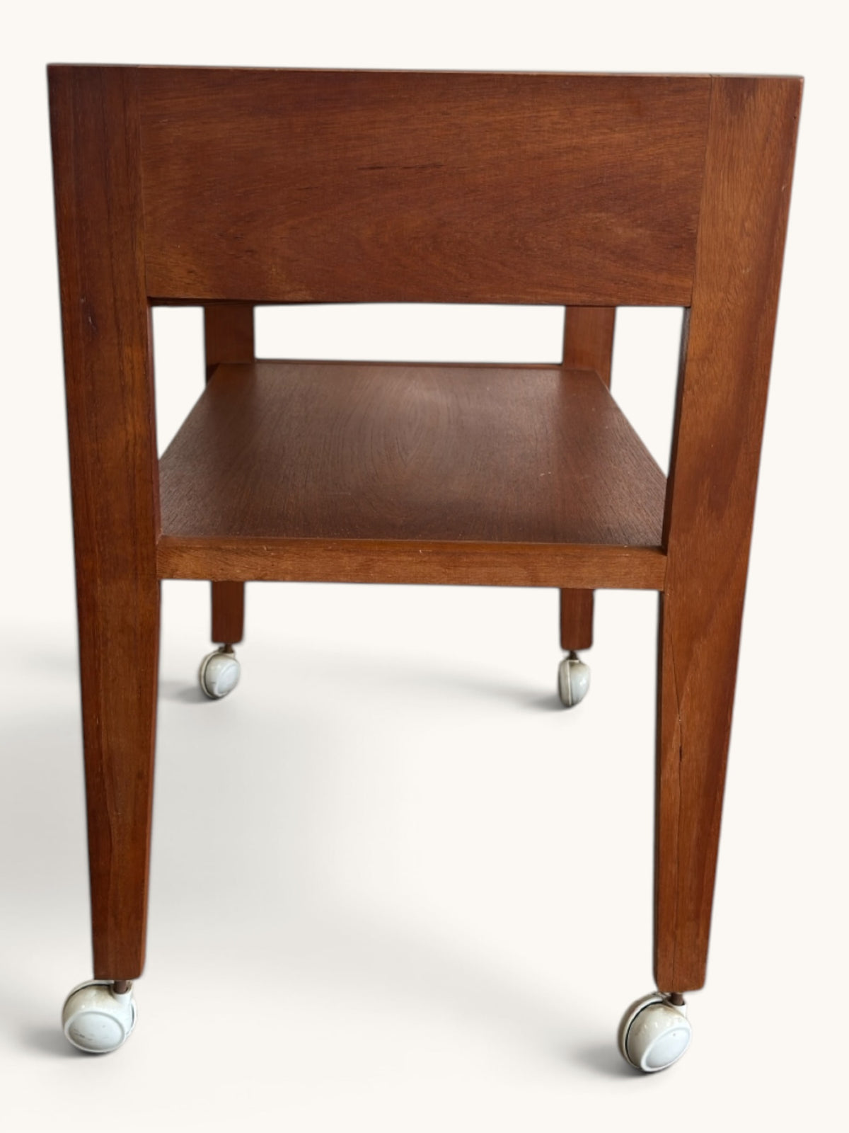 Deense vintage teak trolley op zwenkwieltjes met lade