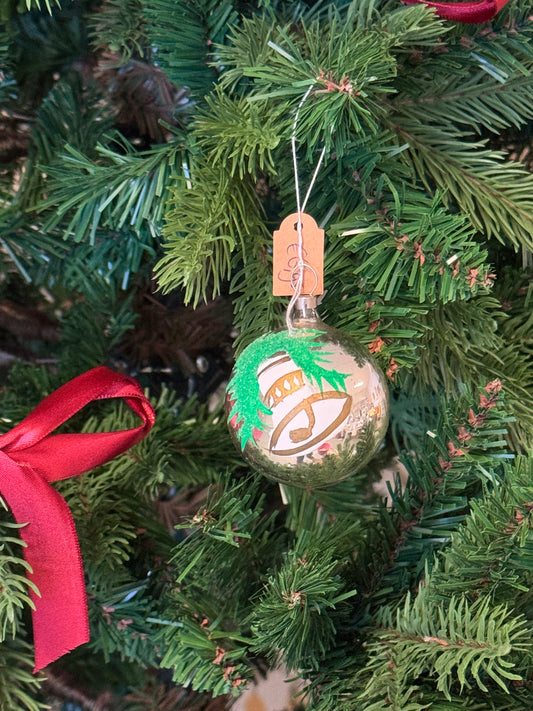 Vintage zilveren glazen kerstbal met kerstklokje