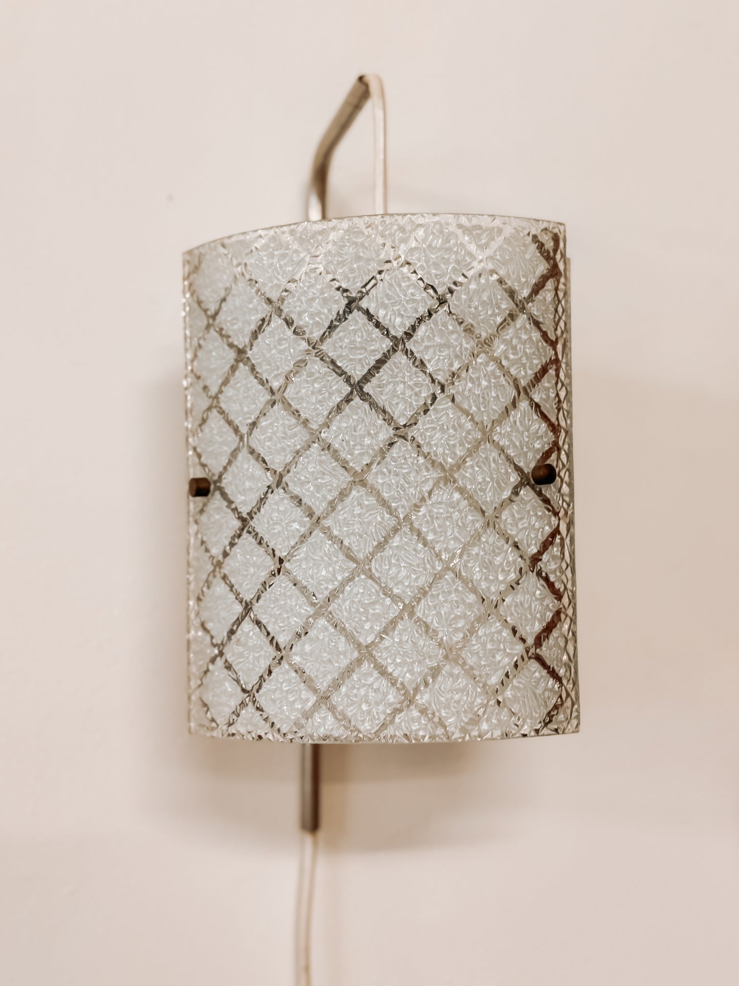 Hangende Mid Century glazen wandlamp, jaren 60