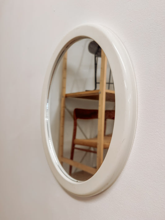 Ovale kunststof witte spiegel
