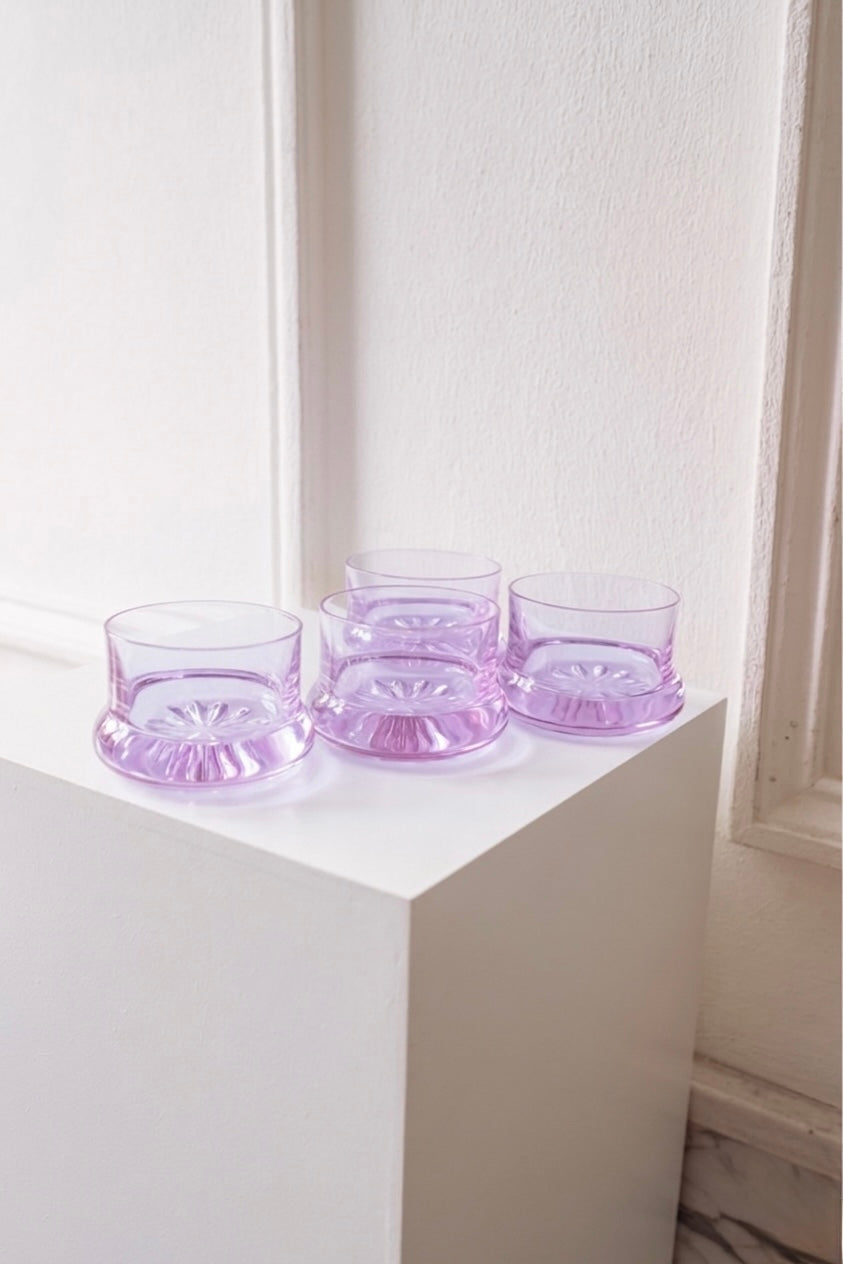 4x Lila cocktail glazen met ronde voet uit Italië, jaren 70