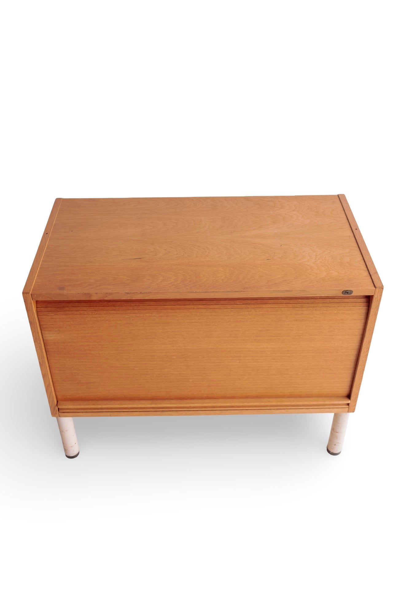 Vintage roldeur kastje met wit stalen onderstel