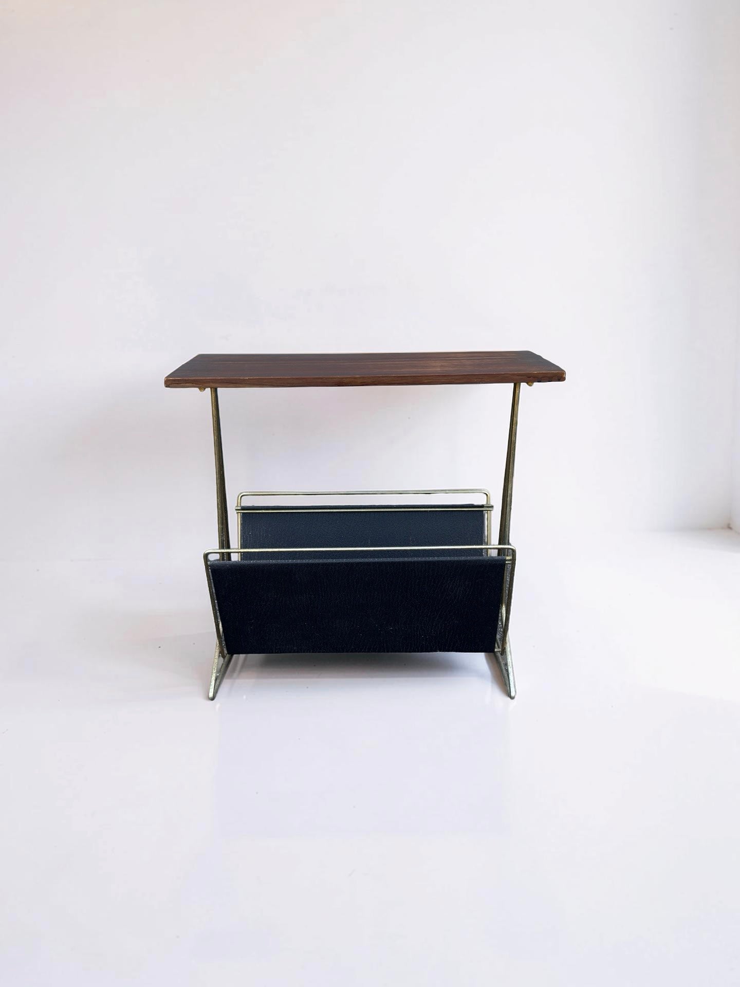 Mid-century lectuurtafel, jaren 60
