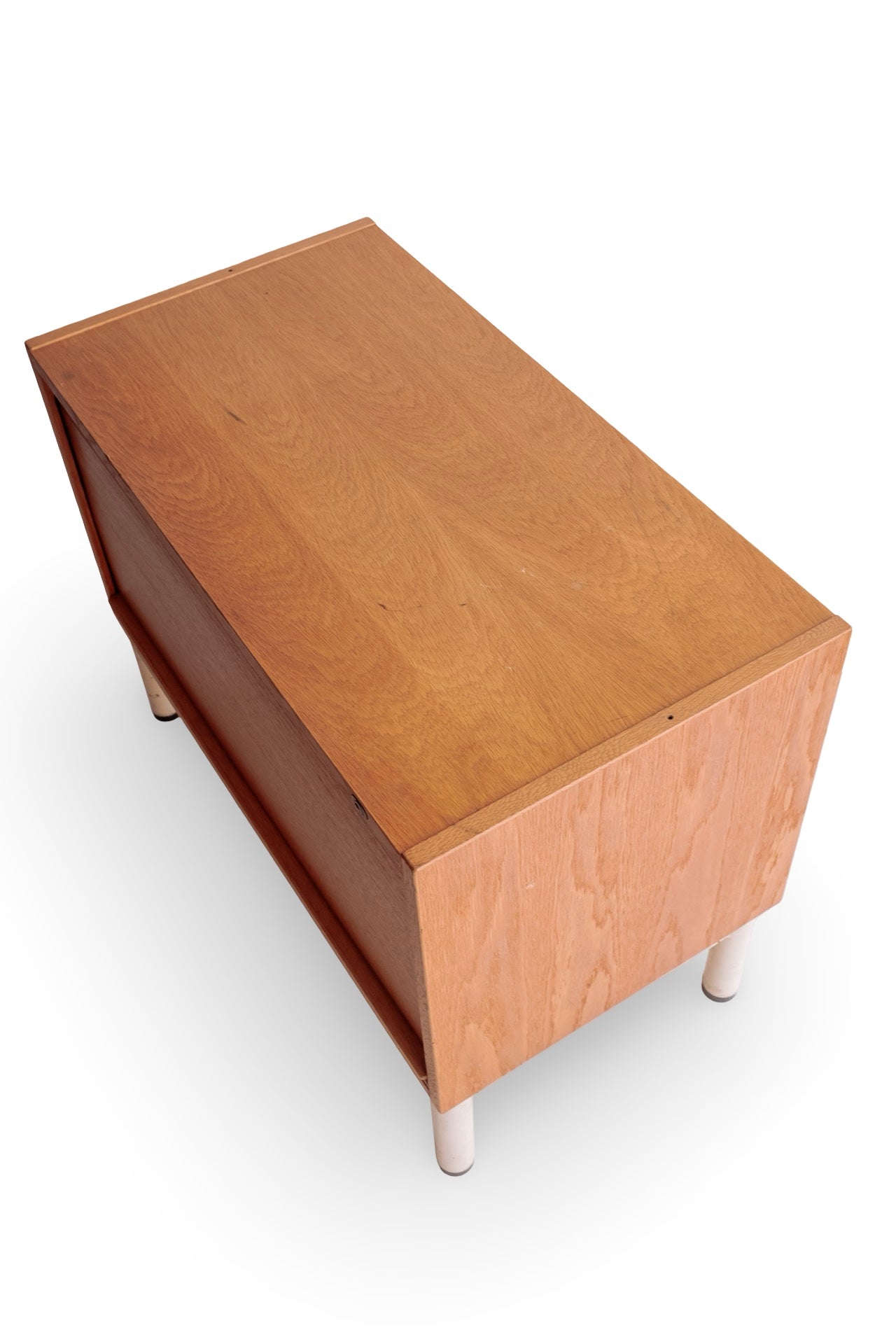 Vintage roldeur kastje met wit stalen onderstel