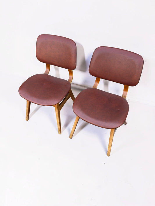Set van 2 vintage eetkamerstoelen met roodbruine skai bekleding