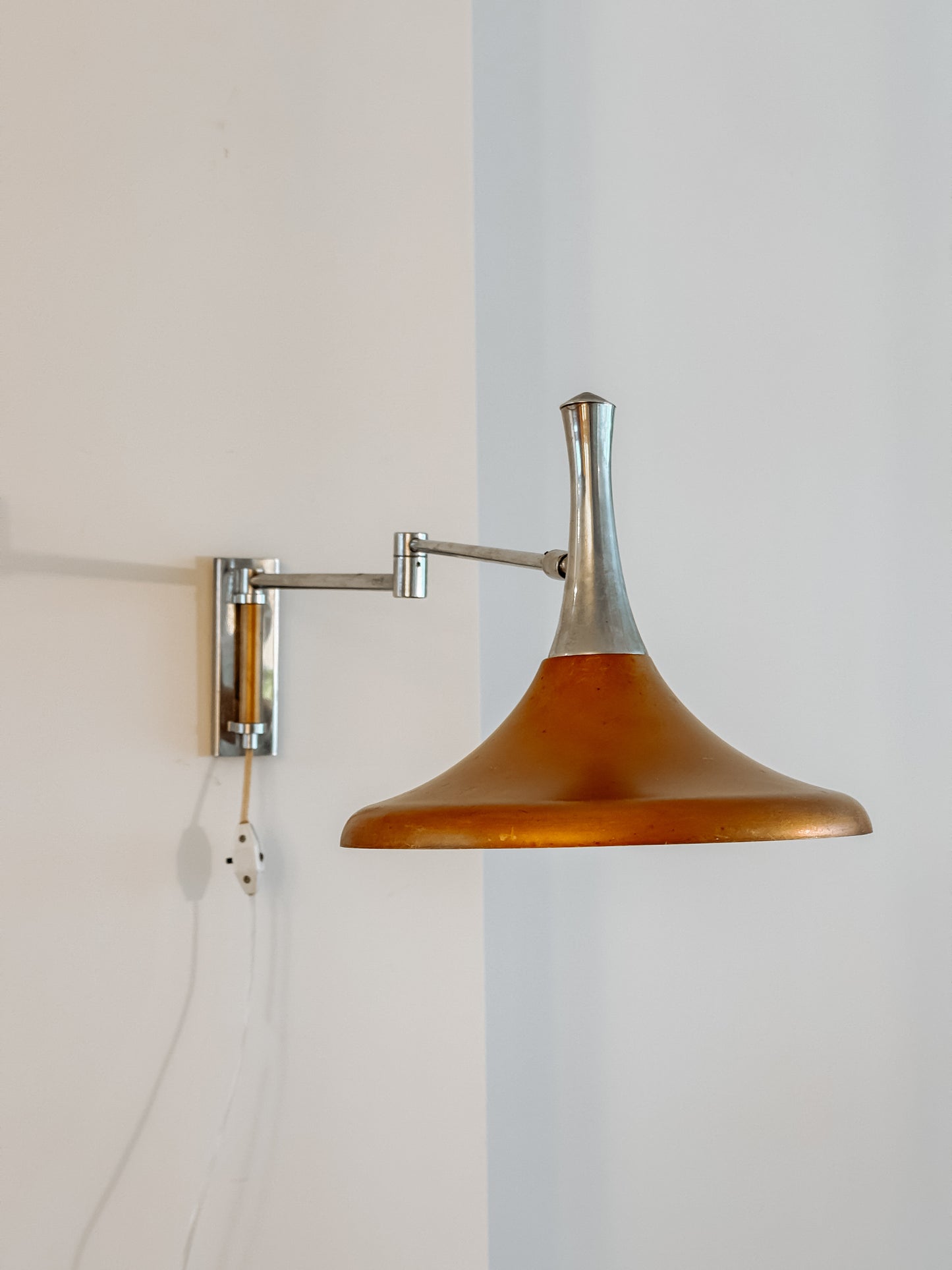 Vintage trompet wandlamp van Louis Kalff voor Philips, jaren 60