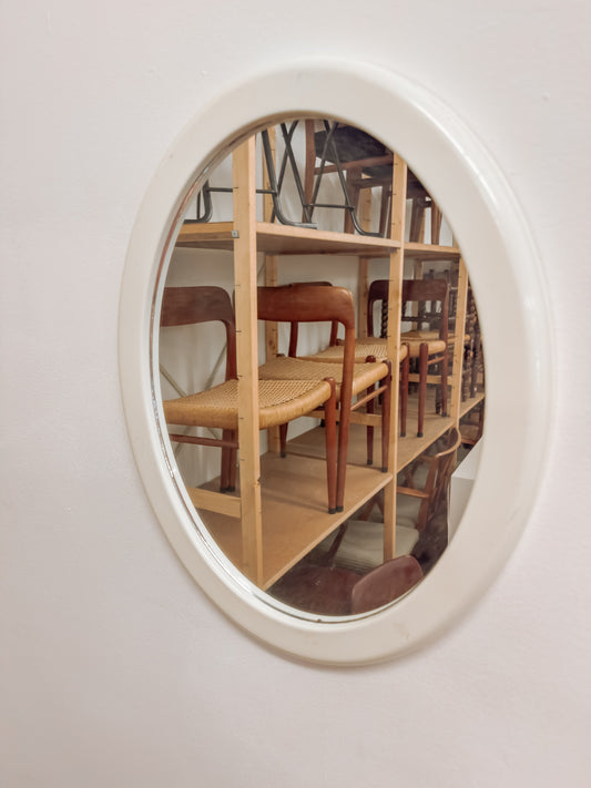 Ovale kunststof witte spiegel