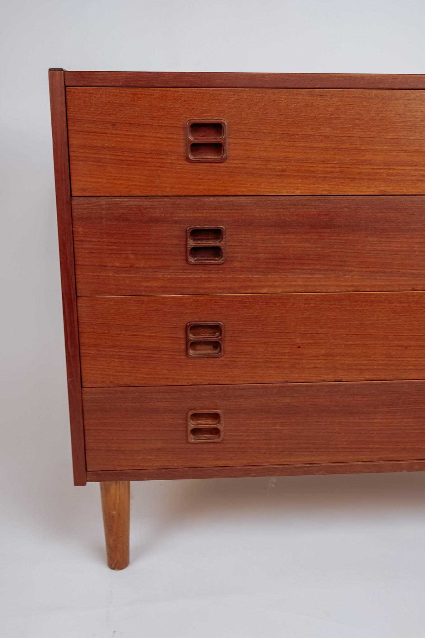 Deense Mid Century ladekast AEJM Möbler