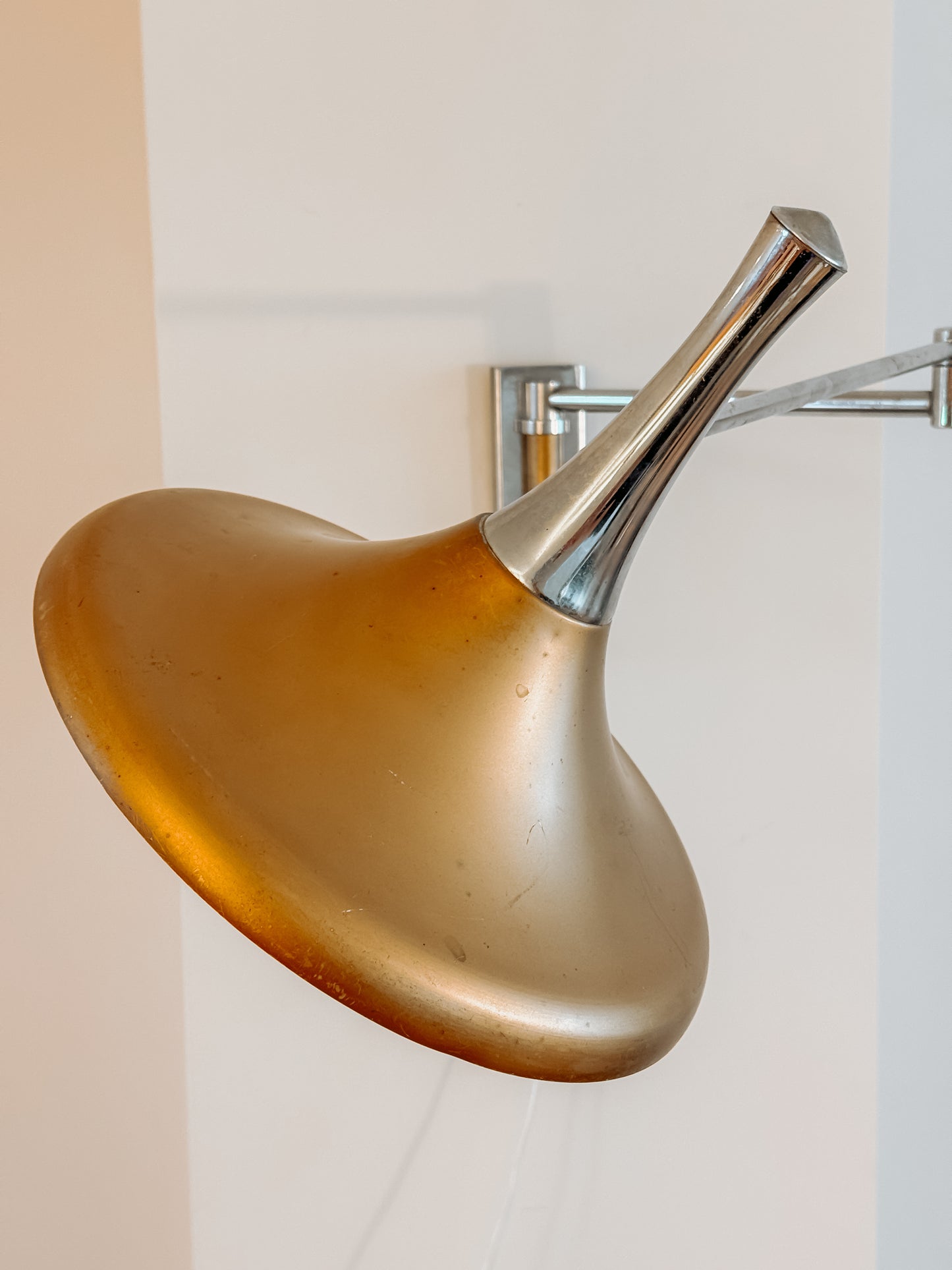 Vintage trompet wandlamp van Louis Kalff voor Philips, jaren 60