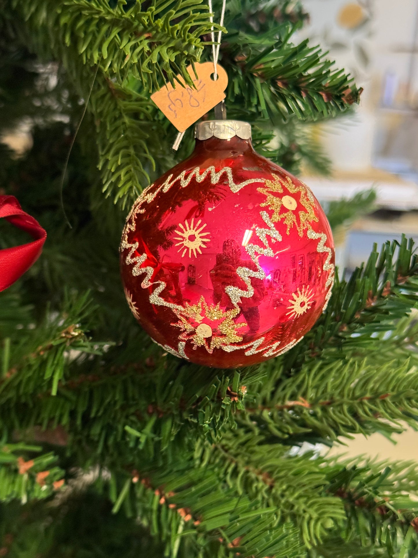 Grote handgemaakte vintage glazen kerstbal rood