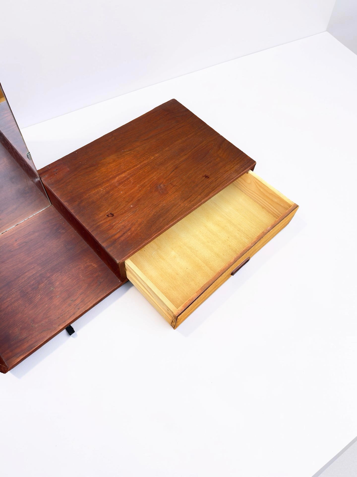 Vintage kaptafel, jaren 60