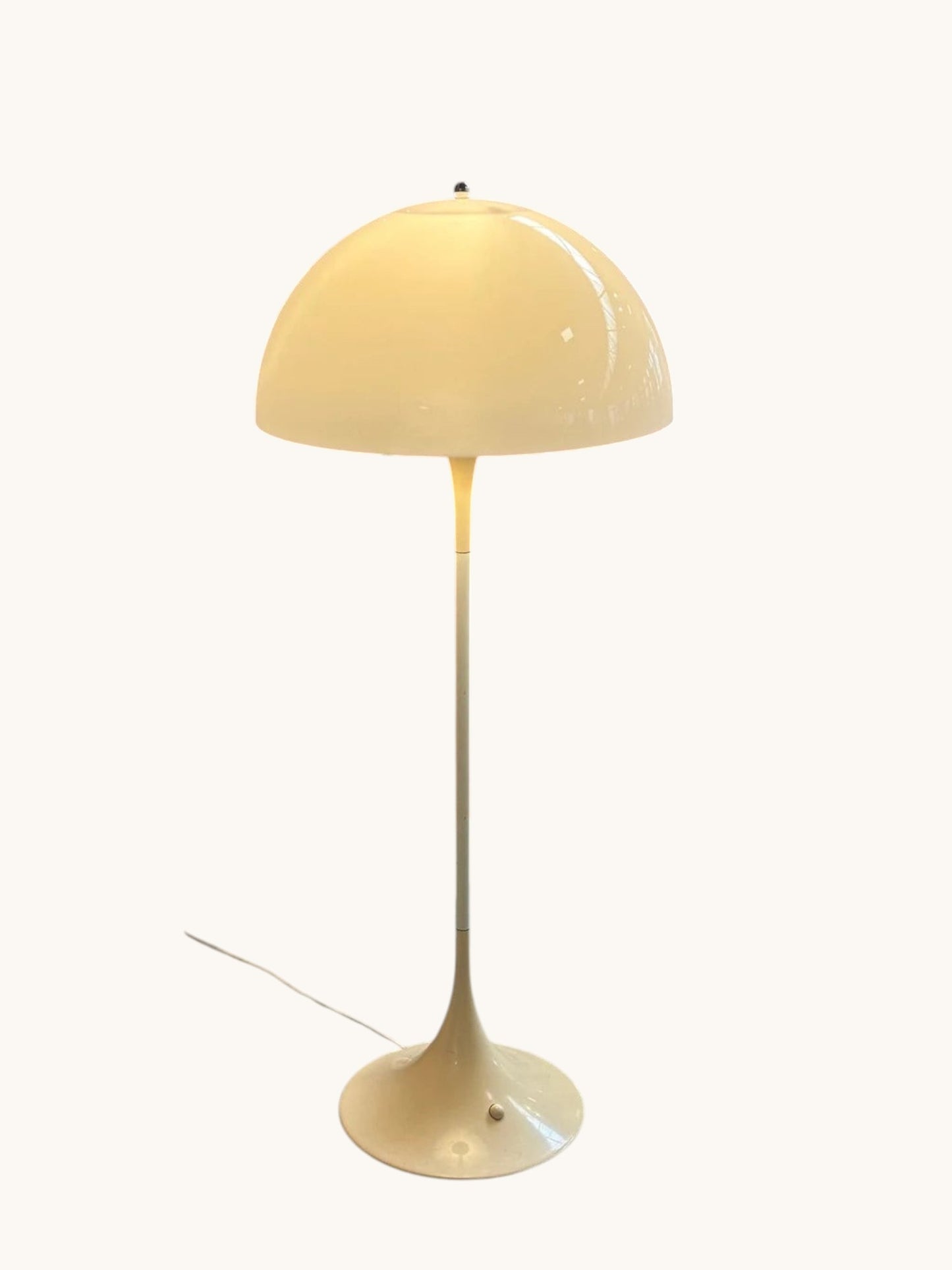 Originele Verner Panton Panthella vloerlamp in roomwit