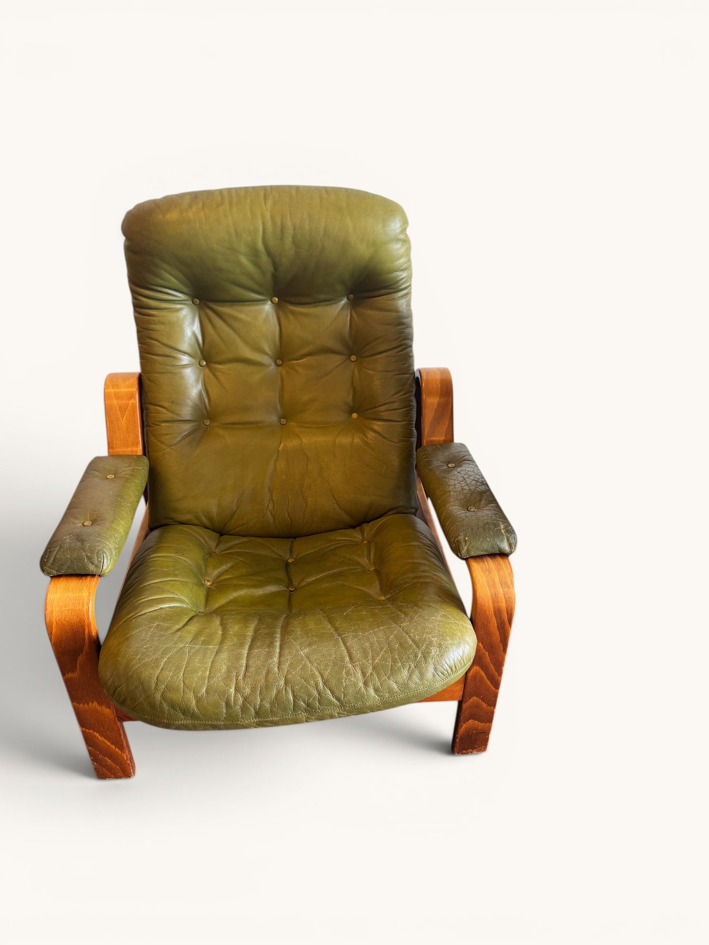 Set van 2 olijfgroene loungestoelen – Göte Möbler, Zweden, jaren 70