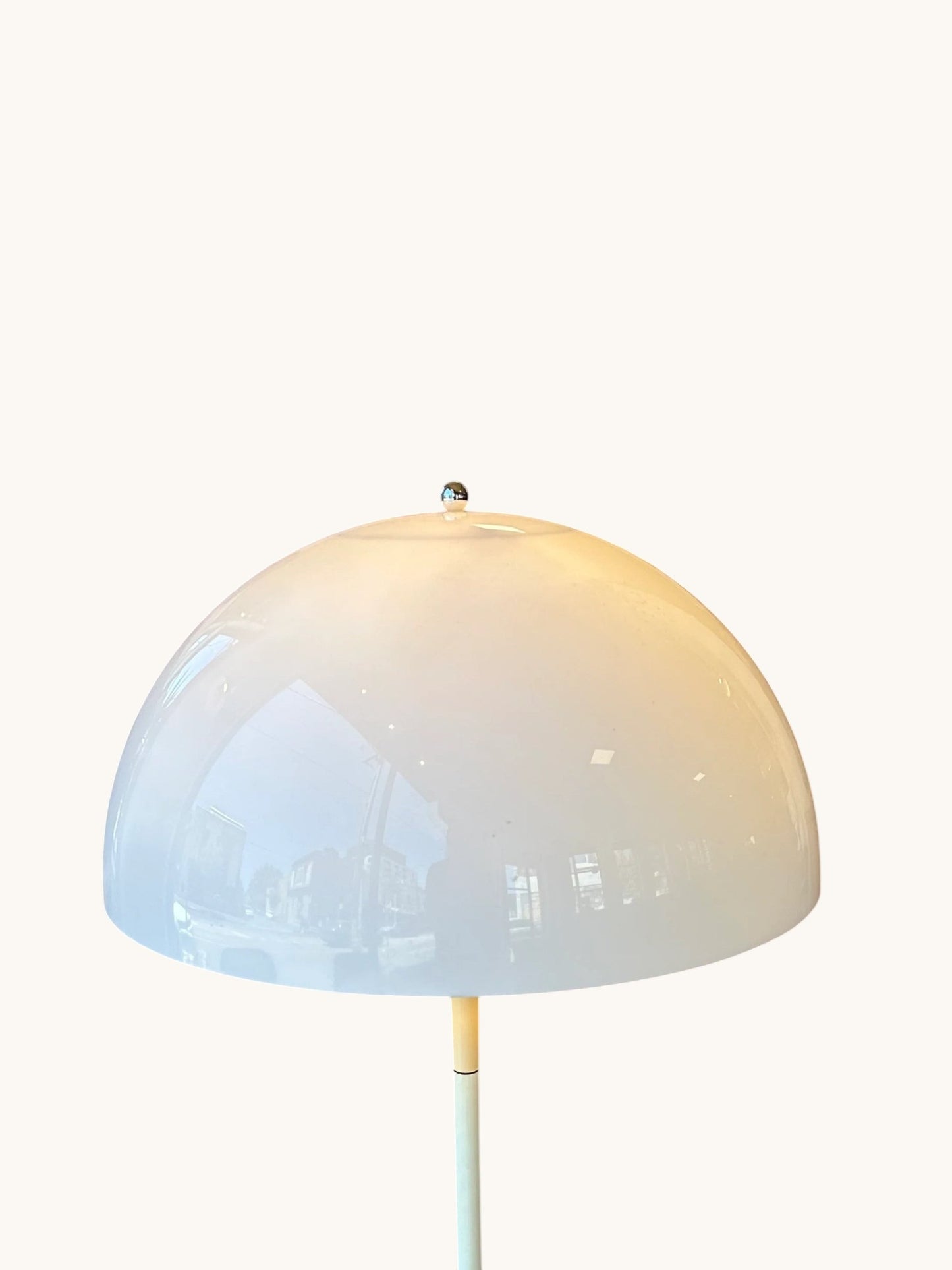 Originele Verner Panton Panthella vloerlamp in roomwit
