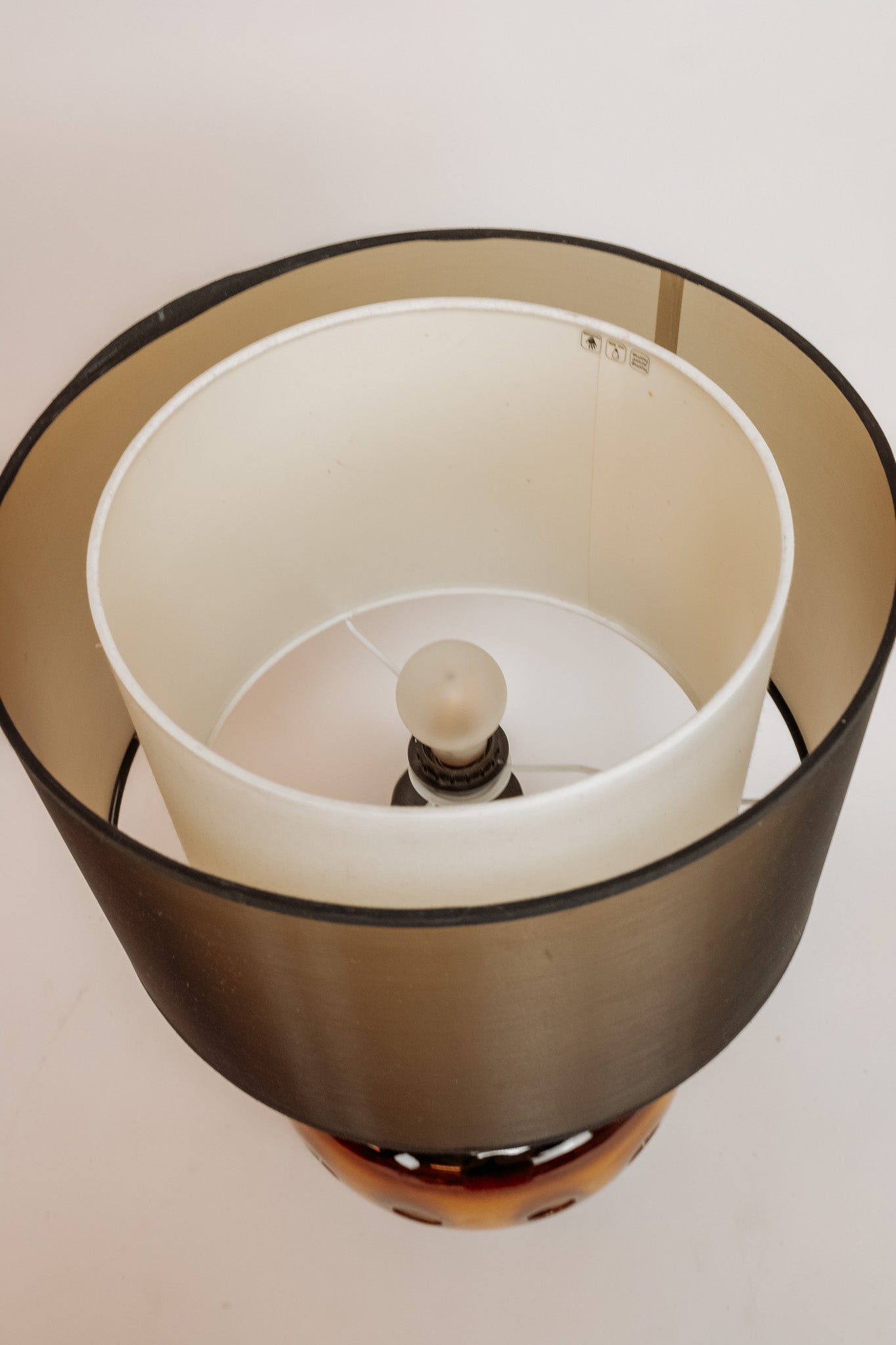 Vintage tafellamp jaren ’70 – bruin/oranje keramiek