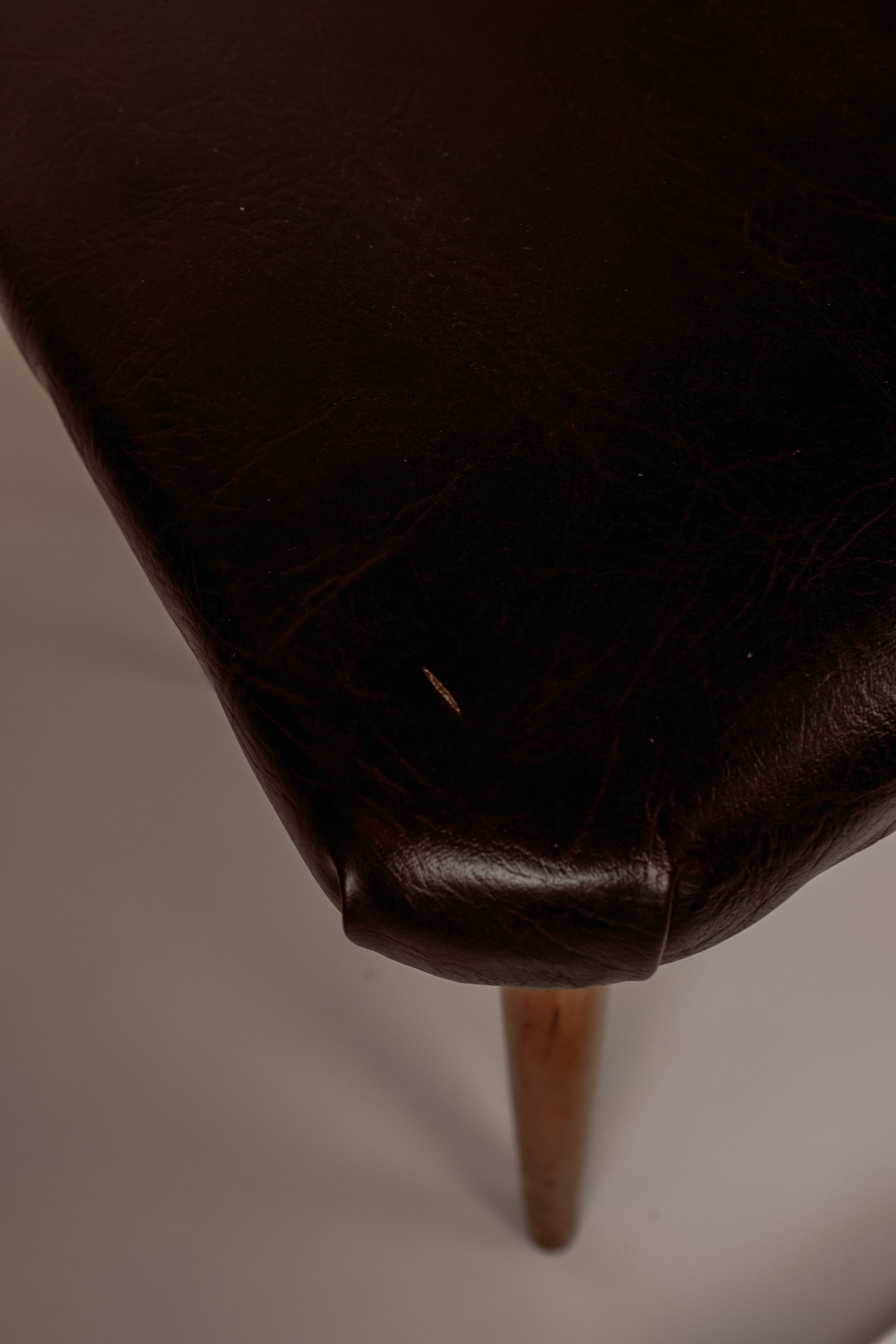 Set van 4 vintage houten spijlenstoel eetkamerstoelen