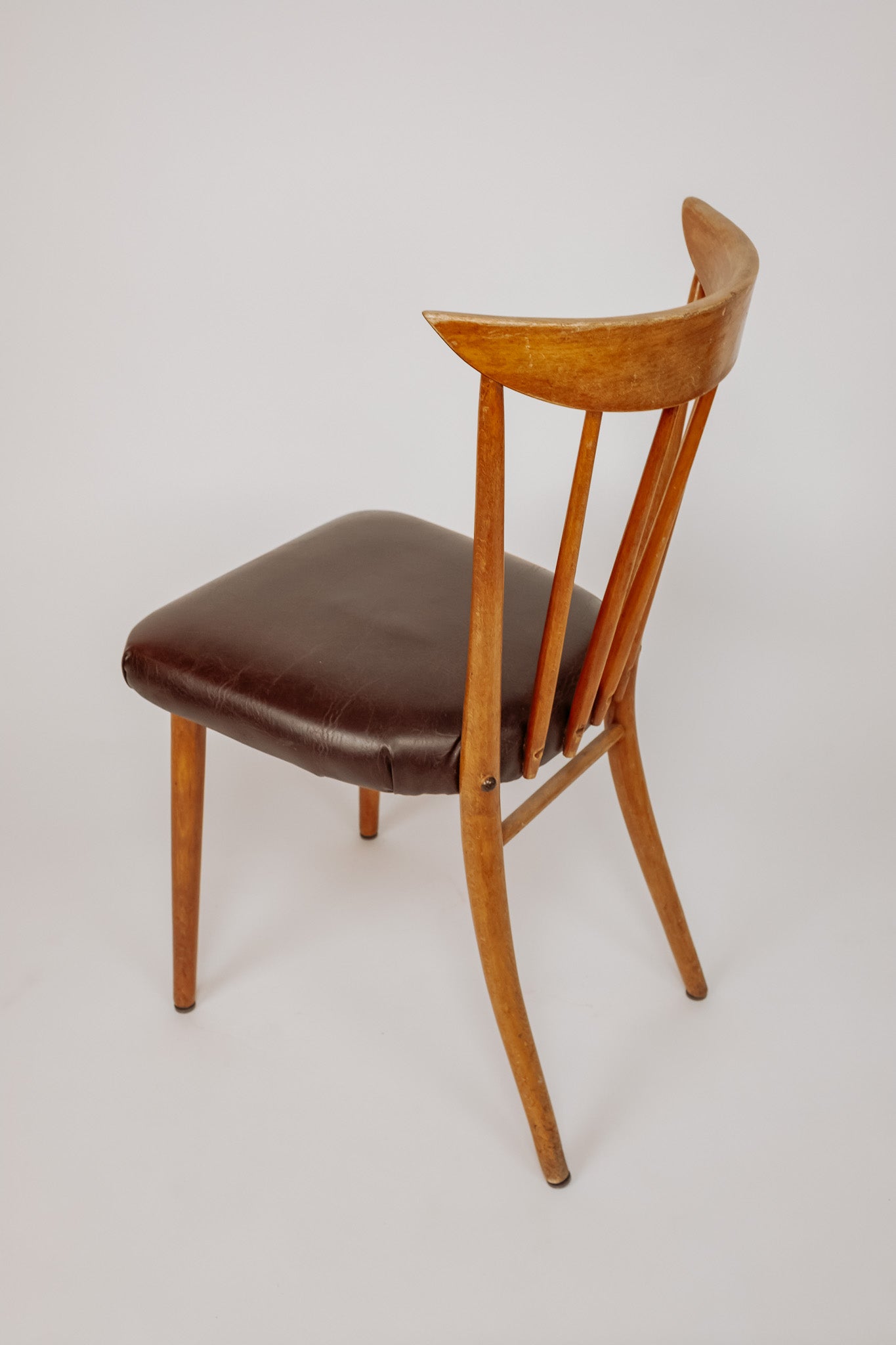 Set van 4 vintage houten spijlenstoel eetkamerstoelen