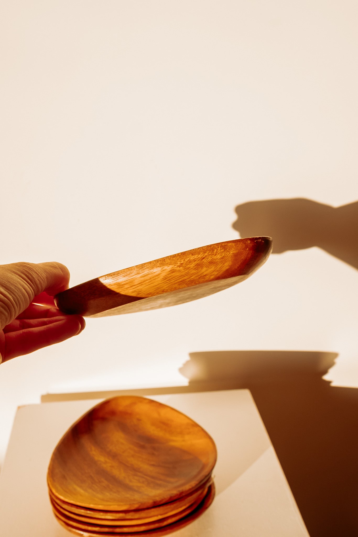 6x houten gebaksbordjes