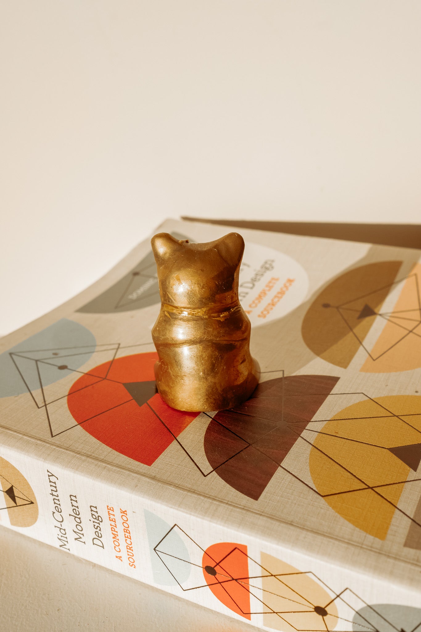 Messing beeldje van een beertje