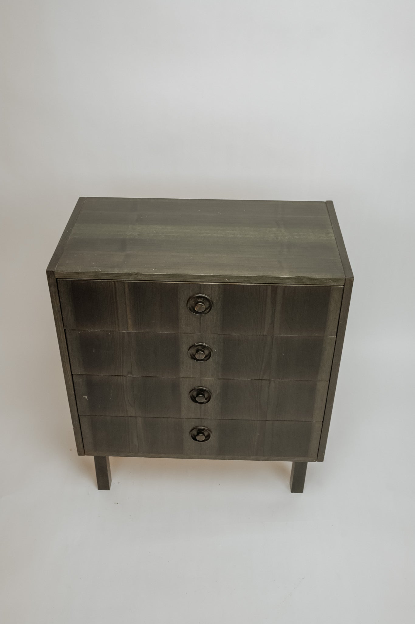 Vintage groene houten ladekast