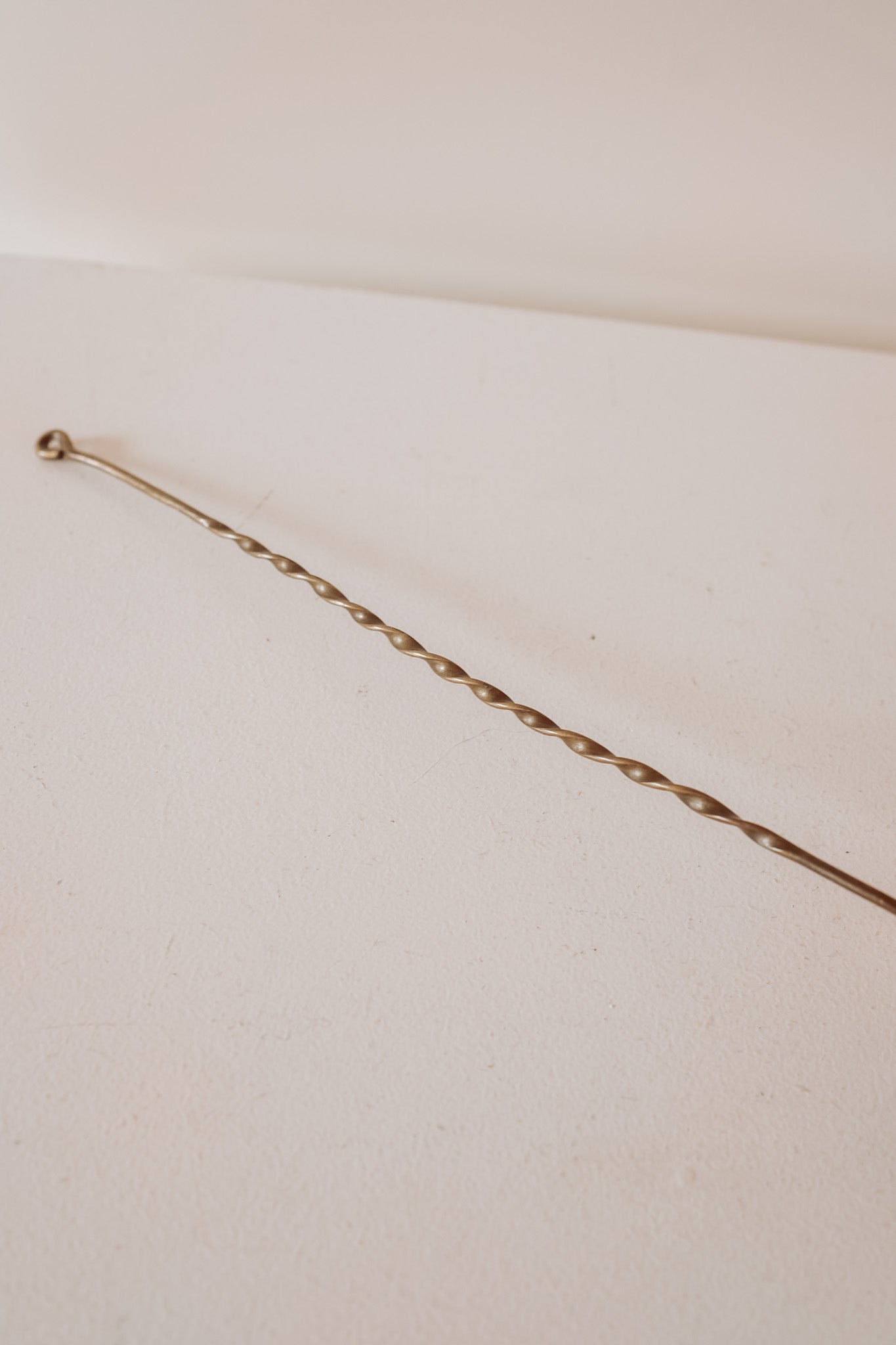 Antieke messing kaarsdover 28cm