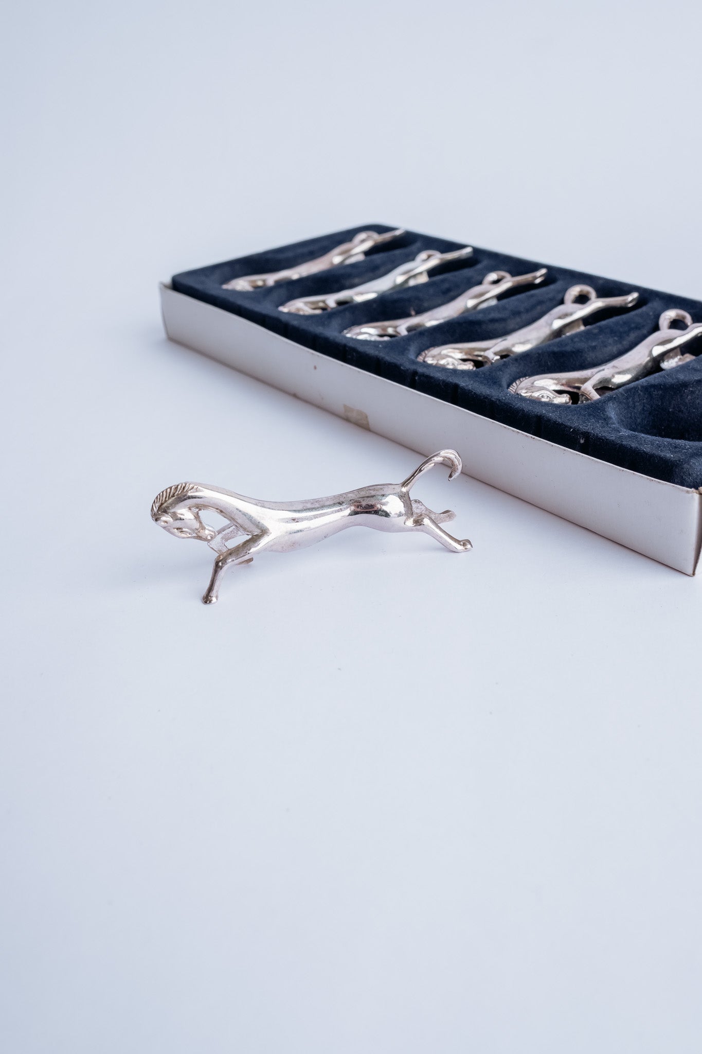 Set of 6 silver horse knife rests
