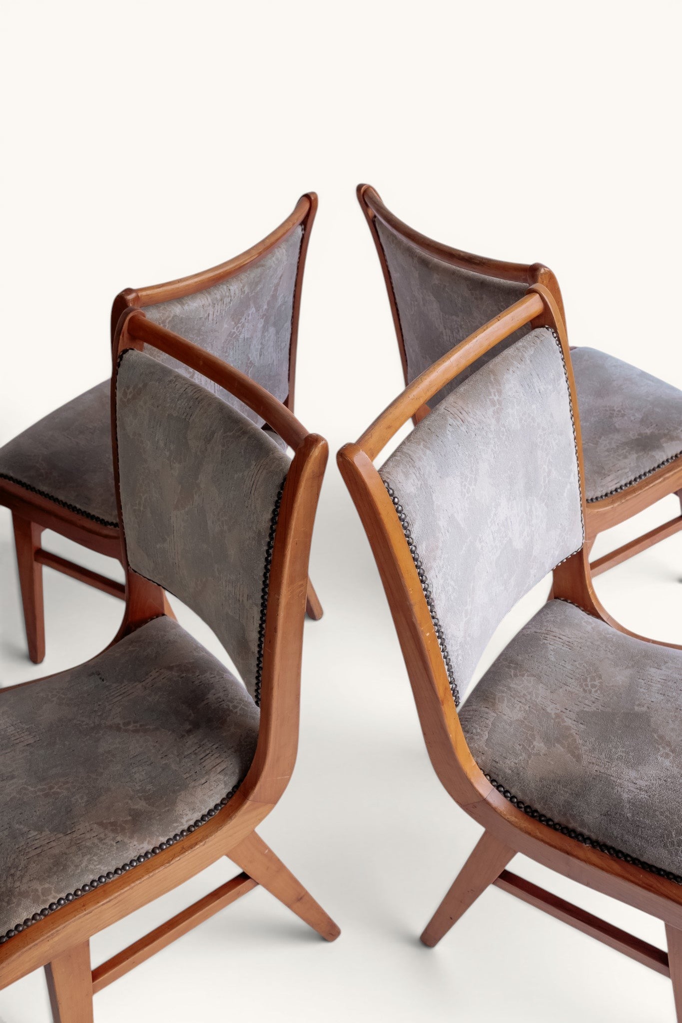 Set van 4 vintage houten eetkamerstoelen
