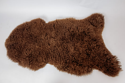 Donkerbruine wollen schapenvacht