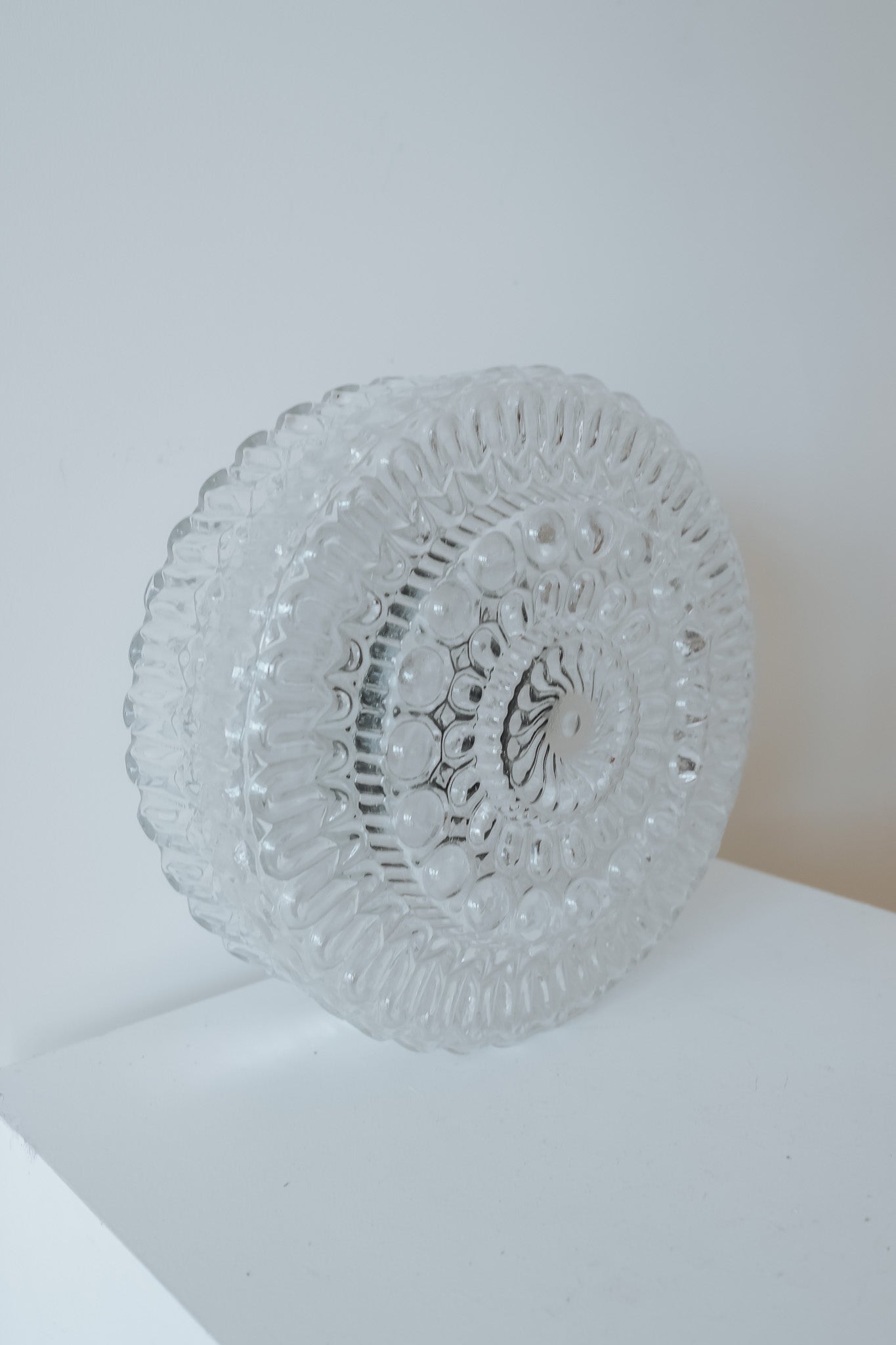 Vintage plafondlamp rond bubbelglas, jaren 70