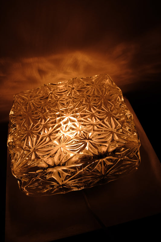 Vintage plafondlamp vierkant glas met sterren, jaren 70