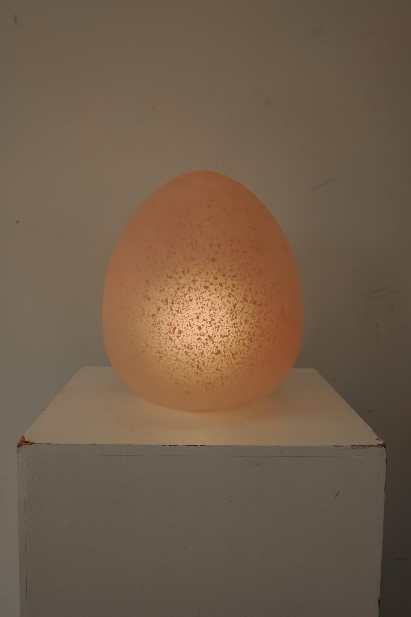 Murano glazen ei-lamp, roze gespikkeld glas, Italië jaren 70