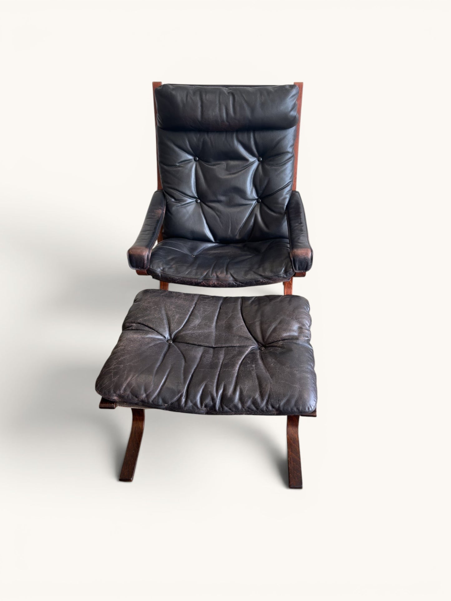 Ingmar Relling voor Westnofa "Siesta" fauteuil met voetenbank