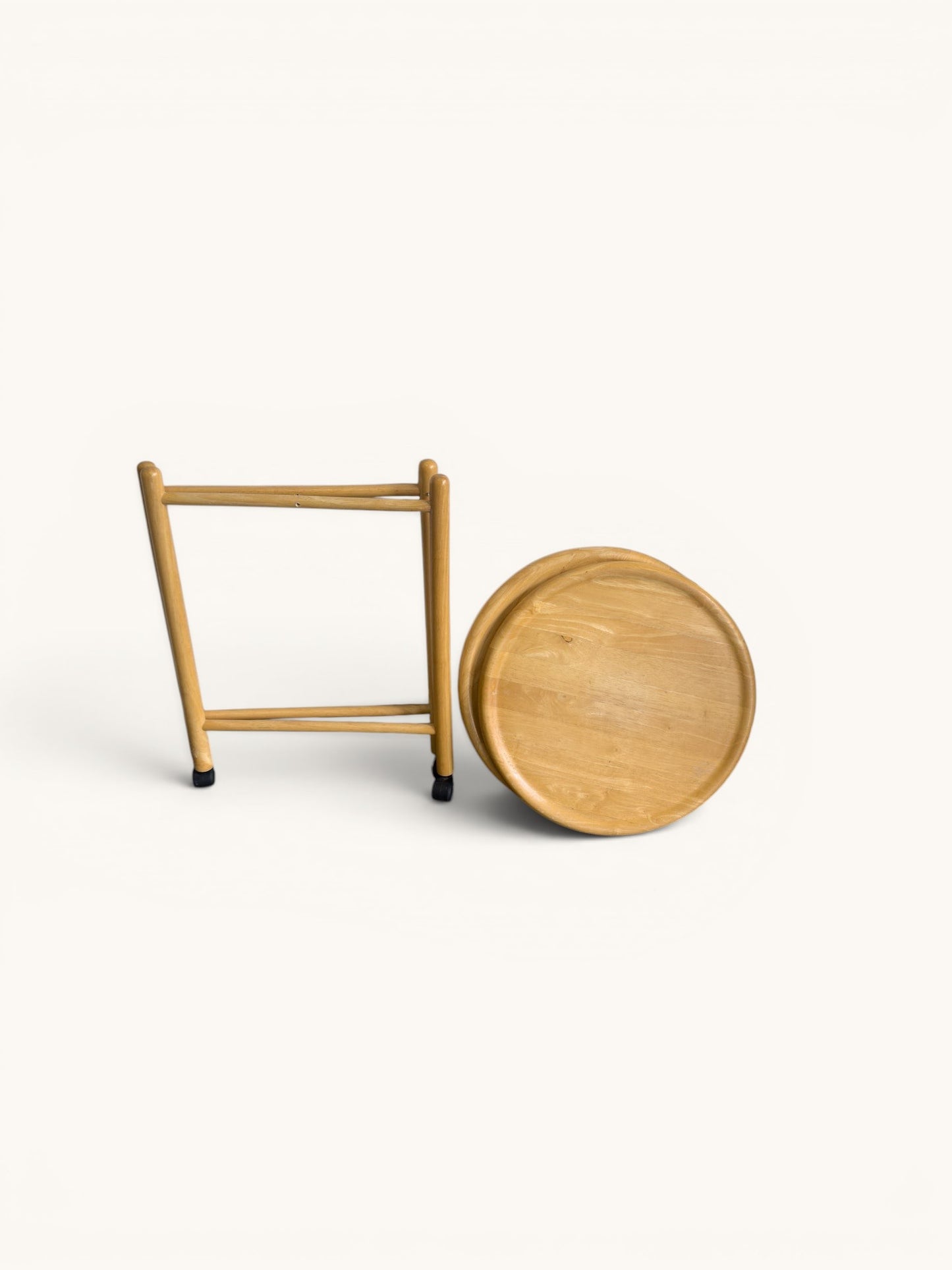 Ronde houten trolley op wieltjes van Jens Quistgaard, jaren 70
