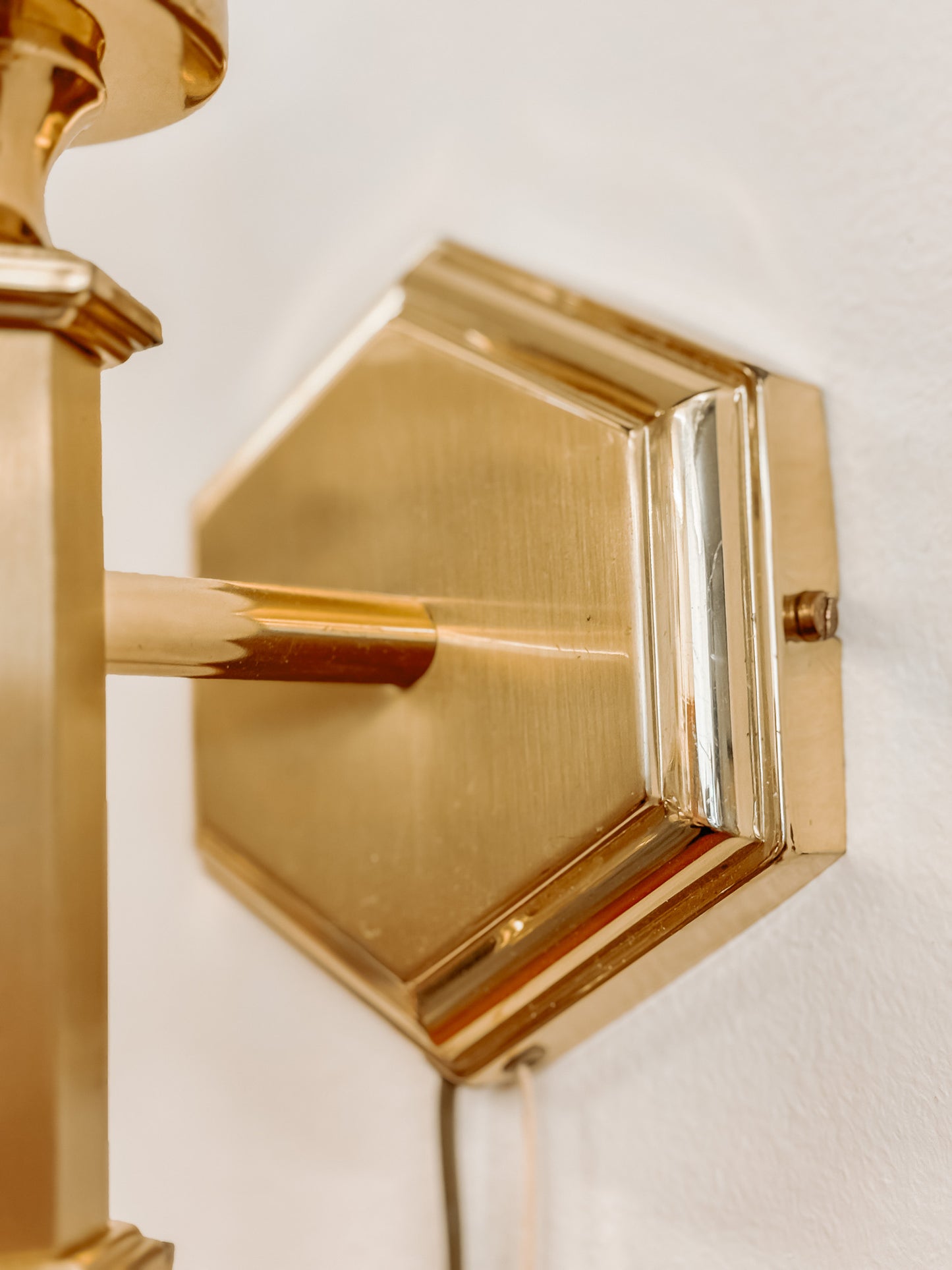 Set van 2 messing wandlampjes in Hollywood Regency stijl