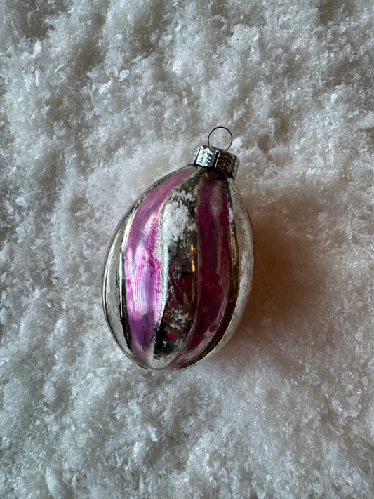 Pink/silver tulip ornament