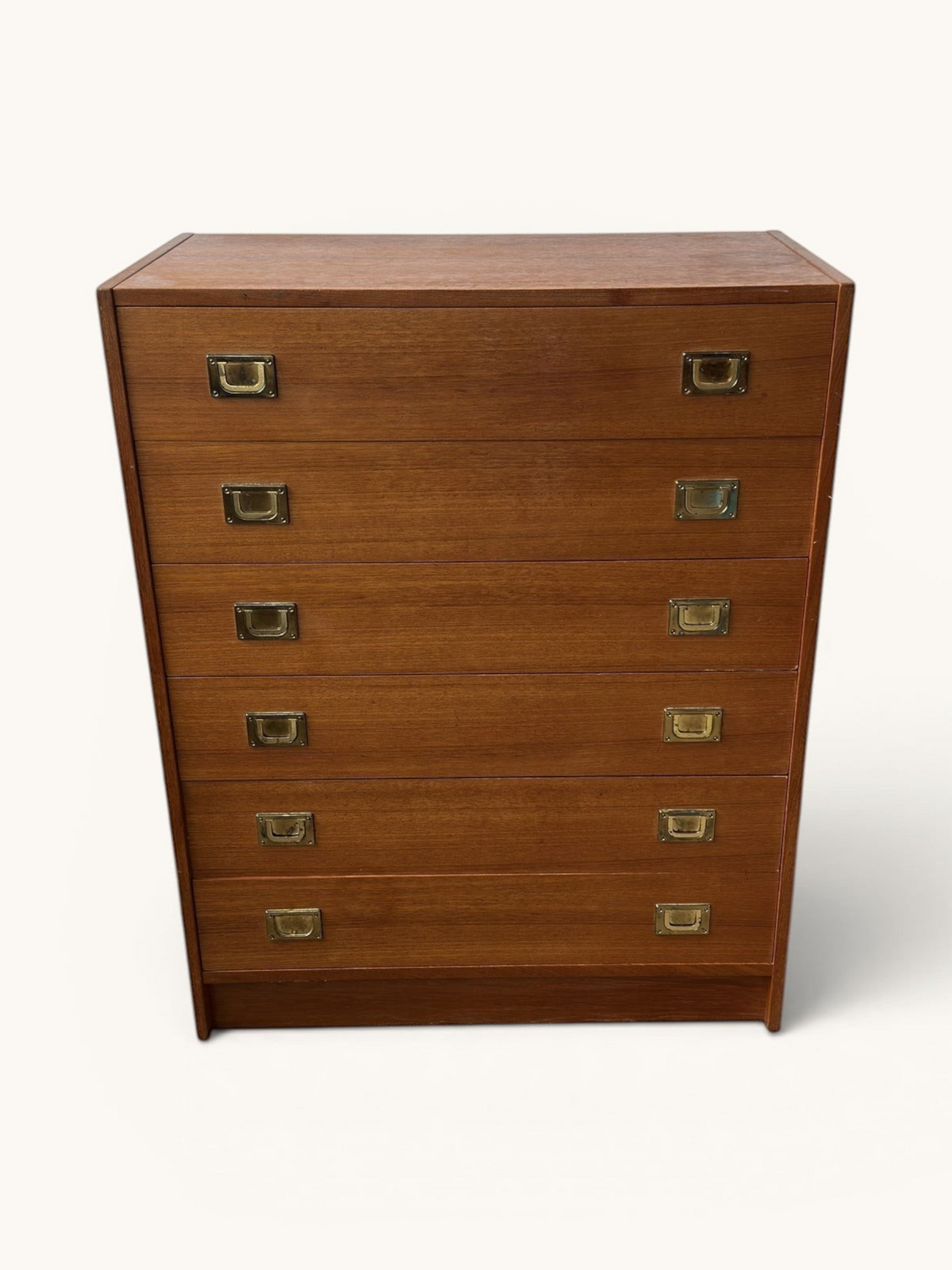 tessvintage Deense vintage ladekast van teakhout met zes laden en messing inbouwgreepjes