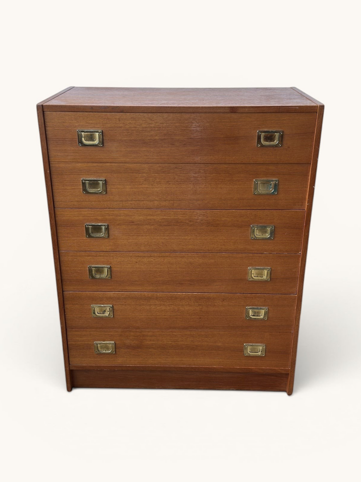 tessvintage Deense vintage ladekast van teakhout met zes laden en messing inbouwgreepjes